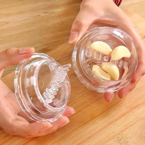 Kitchen Multifunctional Garlic Crusher